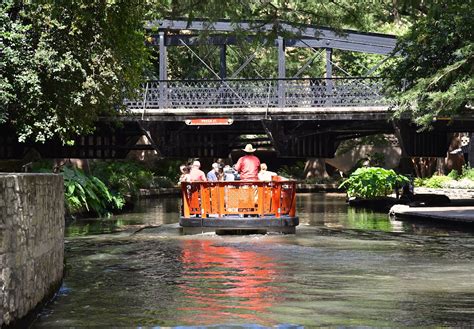 Cruisin' the gorgeous River Walk. | San antonio river, River walk, Boat tours