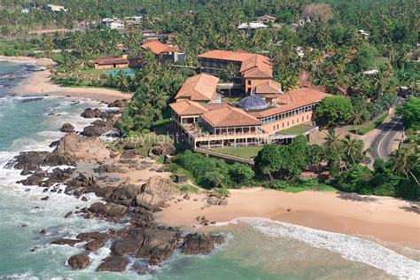 The Lighthouse Hotel in Galle, Sri Lanka. designed by Geoffrey Bawa, | threeblindmen photography ...