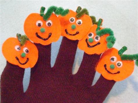 5 LITTLE PUMPKINS Fingerplay Puppet Glove by 1StressLESSTeacher