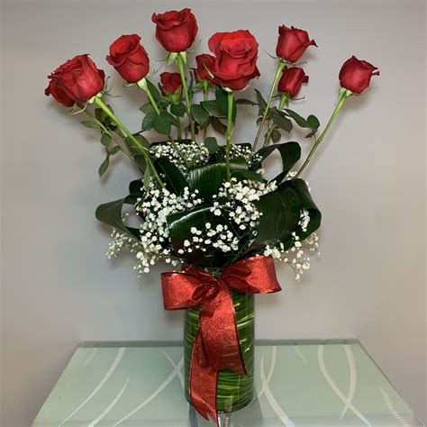 Dozen Premium Long Stem Red Roses in Oakland Park, FL | WJM Floral & Events