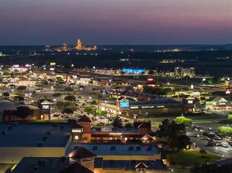 The 19+ BEST Things to Do in Arlington, Texas