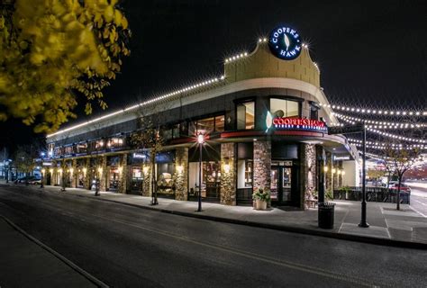 Best Restaurants for New Year's Eve in Columbus, Ohio - The Cards We Drew