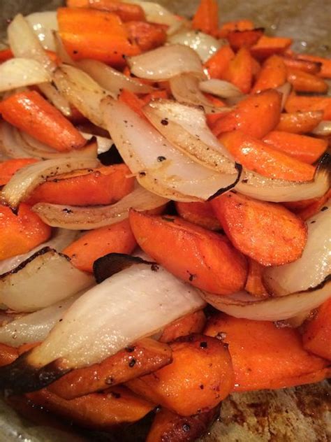 Easy Roasted Carrots | Roasted vegetable recipes, Vidalia onion recipes, Vegetable recipes