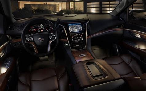 2015 Cadillac Escalade unveiled