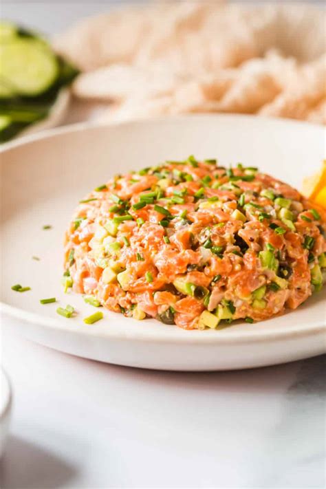 Fresh Salmon Tartare with Avocado - Lena's Kitchen