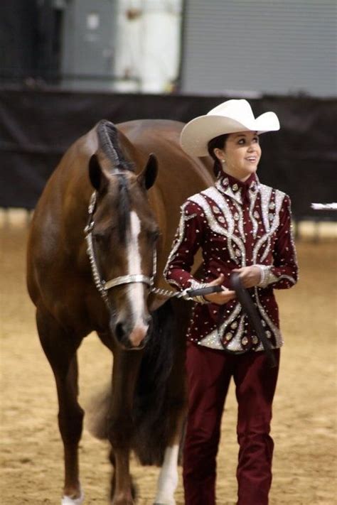 b8ef71151f3f75c5e61fa7d2f7469fcf.jpg 480×720 pixels | Show horses, Horse show clothes ...