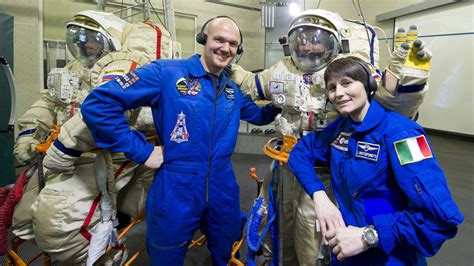 ESA - Frequently asked questions – ESA astronauts