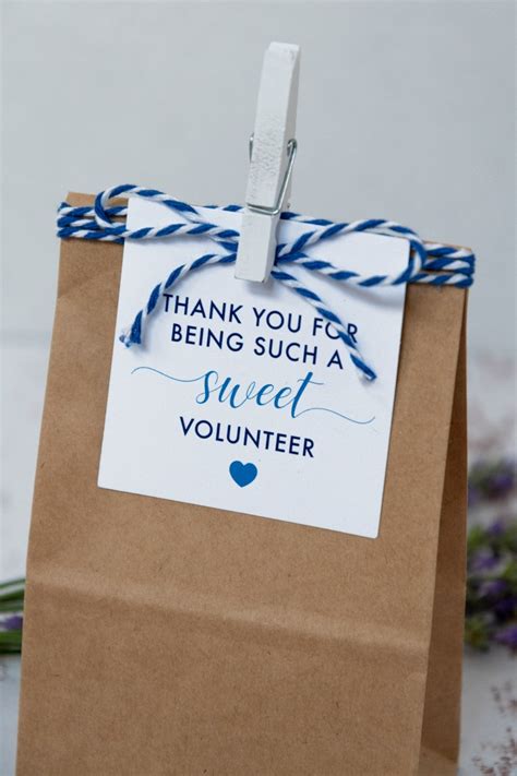 Free Printable Volunteer Appreciation Gift Tags – FAKING IT FABULOUS
