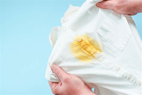 Stain Removal: 13 Best Ways on How To Get Stains Out of Whites - Love2Laundry