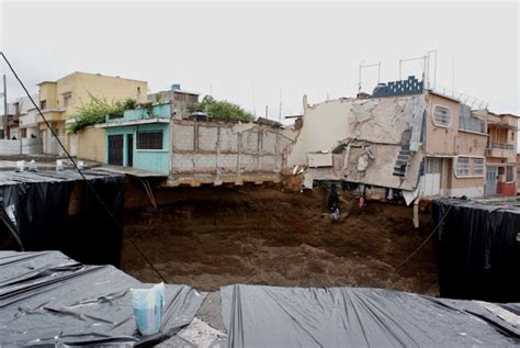 photo osa: Guatemala sinkhole, 2010