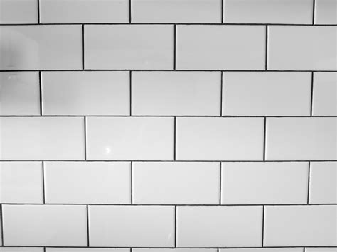 DIY Grout Stain: How to Stain the Grout Around Your Tiles