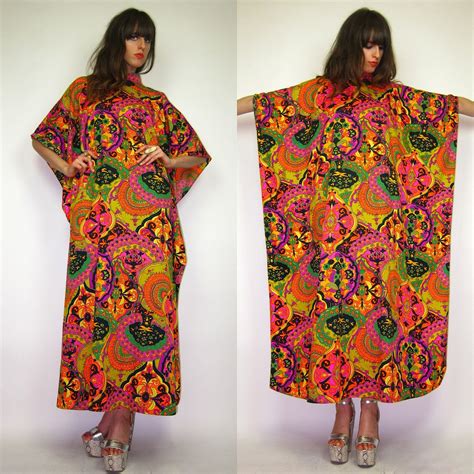 60s/70s Psychedelic Floral Damask Moo Moo Boho Chic Hippie Caftan Maxi ...