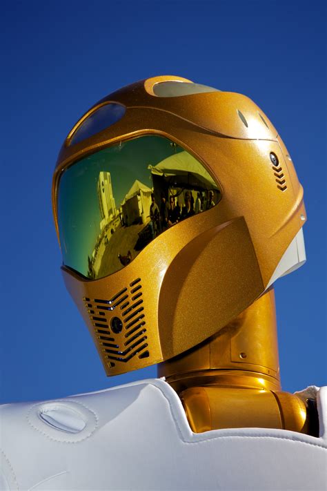 NASA Recalls Robonaut for Repairs - autoevolution