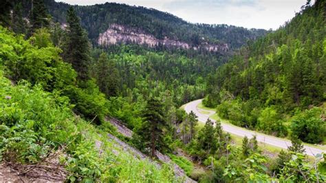 Things you can't miss on your first visit to Spearfish Canyon, South Dakota - Were In The Rockies