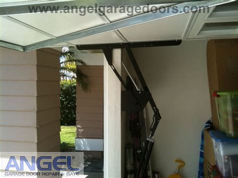 One Piece Garage Doors - Angel Garage Door Repair and Gate (877) 616-7770