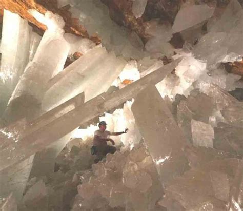 The Crystal Cave of Giants – as beautiful as it is dangerous (27 pics ...