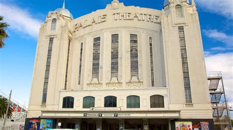 Visit St Kilda Beach in Melbourne | Expedia