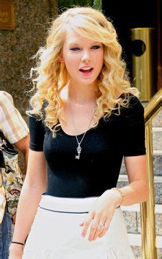 Taylor Swift 19 years old | taylor swift, taylor, taylor alison swift