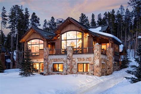 Mountain Majesty Manor Main Street by Pinnacle Lodging in Breckenridge | Colorado cabins ...