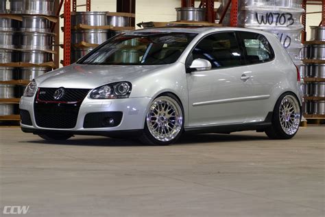 Volkswagen Golf GTI V Silver CCW Classic Wheel | Wheel Front