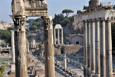 Reading the Ruins of Rome | Mary Beard | The New York Review of Books