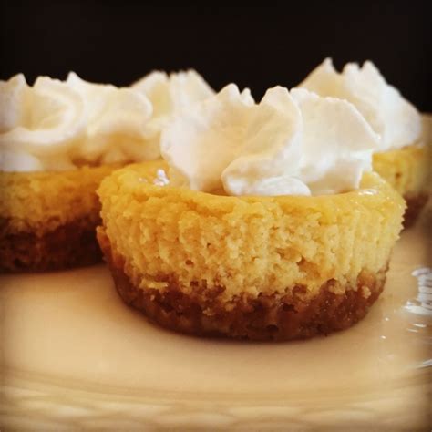 Mini Key Lime Pies – SMiLes by Meg