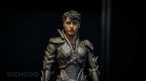 MAN OF STEEL - Amazingly Detailed Statues — GeekTyrant