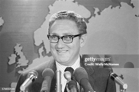 856 Henry A Kissinger Prize Stock Photos, High-Res Pictures, and Images - Getty Images