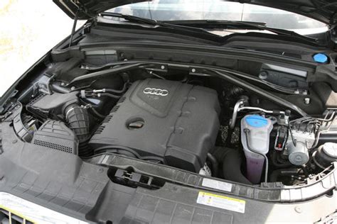 AUDI Q5 - audi-q5_engine_16.jpg