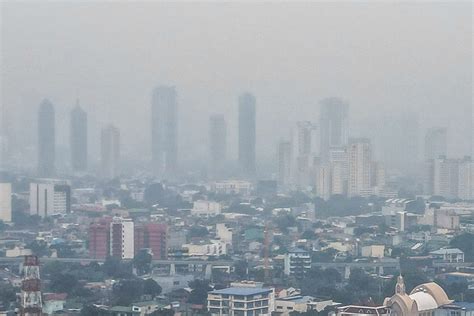 In Metro Manila, it's smog, not vog from Taal Volcano