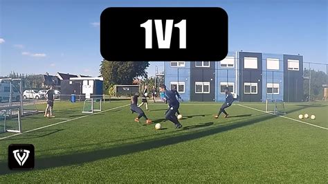 1v1 drill football / soccer drill + first touch - Duel 1 tegen 1 ...