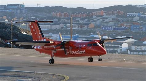 Air Greenland returns to Iqaluit - North - CBC News