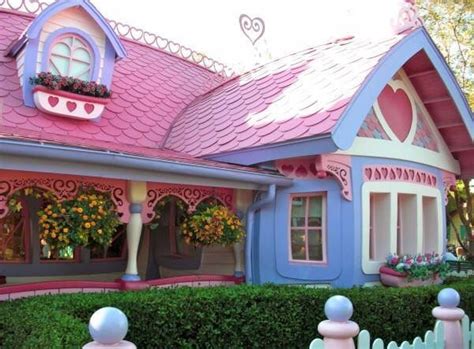 Pin by Mary on Foto dal mondo | My little pony house, Disney home, Pink ...