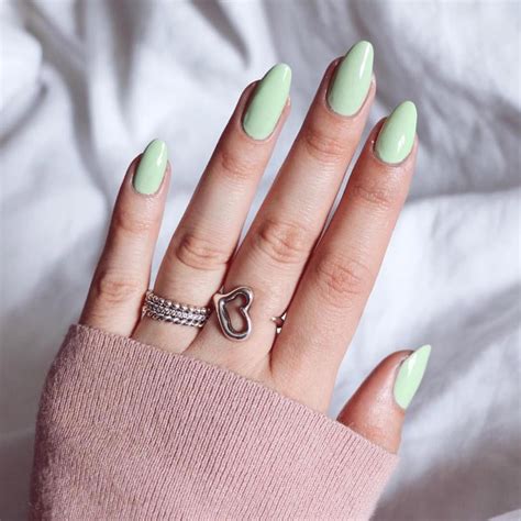 Love and pintification- Follow @marsbelleza | Mint nails, Mint green ...