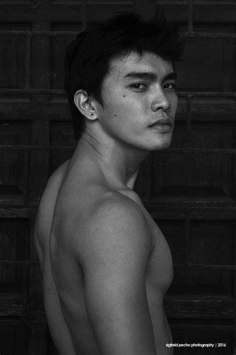 PROFILES BY SIGFREID: ON HIS MARK #malemodel #filipinomodel #filipino #asian #pinoymodels #pinoy ...