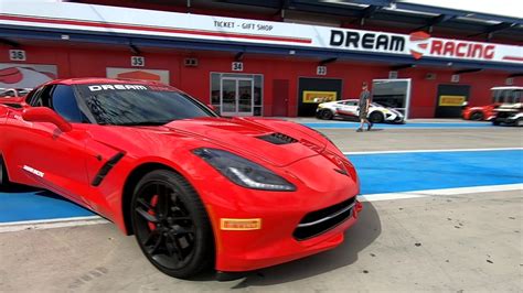 Dream Racing Vegas Driving Experience en Las Vegas Motor Speedway - YouTube