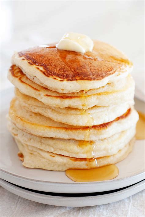 How to Make Pancakes without Milk | Laura Fuentes