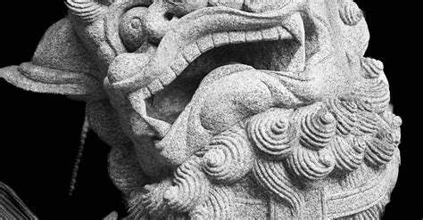 Chinese Dragon Sculpture · Free Stock Photo