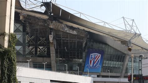 Shanghai Shenhua's Hongkou Stadium catches fire - ESPN