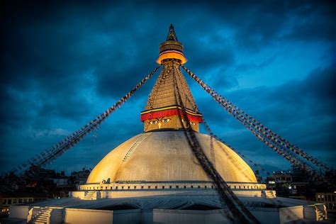 Boudhanath | The awesome and huge Boudhanath Stupa at night … | Flickr