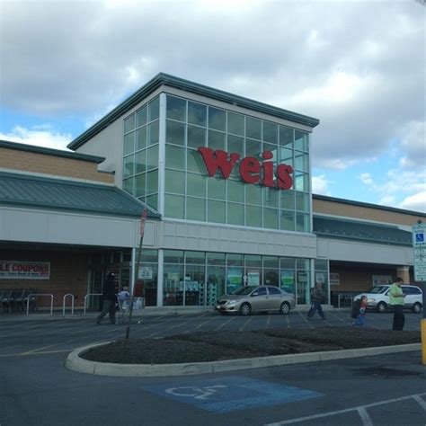 Weis Markets - 31 Eastern Blvd N