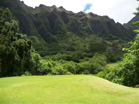 Koolau Golf Course, Kaneohe, Hawaii | Golf courses, Kaneohe, Landscape