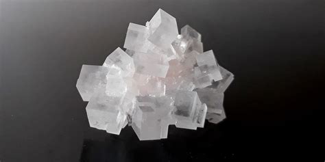 How to Grow A Beautiful Cluster of Table Salt Crystals - Crystalverse