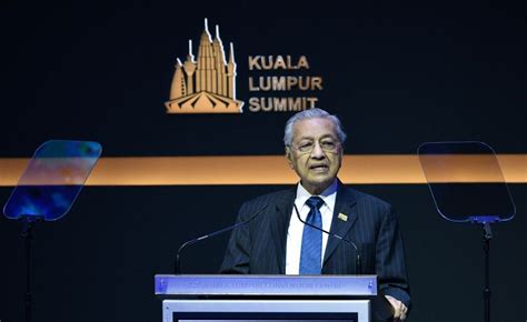 Malaysian Prime Minister Mahathir Mohamad Resigns | TIME