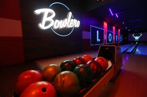 Bowlero Riverside brings new name, eye-popping $1.2 million makeover to ...