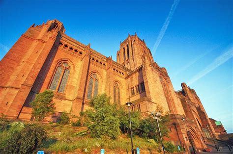 16 Top Tourist Attractions in Liverpool | PlanetWare