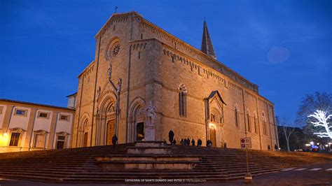 CATHEDRAL OF SAINTS DONATO AND PETER - Arezzo Cathedral