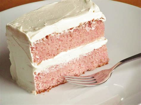 Strawberry Cake Recipe! – Renee Conner Cake Design