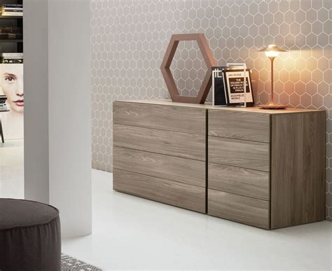 Modern 8 Drawer Chest of Drawers | Novamobili | Robinsons Beds | Home furniture online, Chest of ...