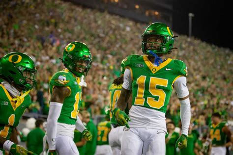 Oregon WR Tez Johnson Shares Huge Injury News on Instagram - Athlon Sports